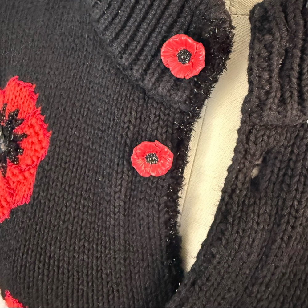 Vintage Argyle story book knits Black Red Floral cardigan with ceramic buttons - Picture 3 of 16